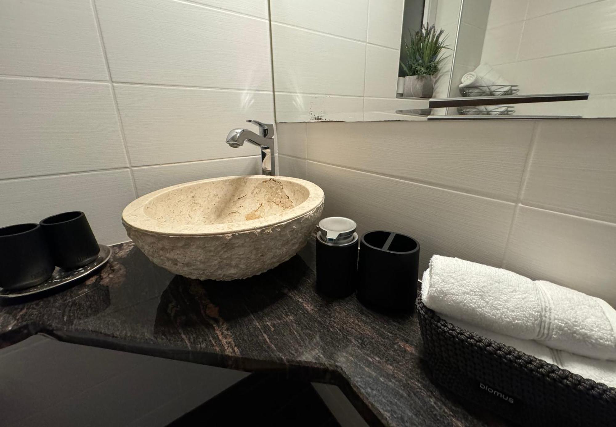 Hotel Schwanenweiher บัดแบร์ทริช ภายนอก รูปภาพ
